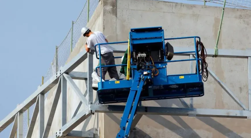 Travail en hauteur : sécurité, équipements et réglementation